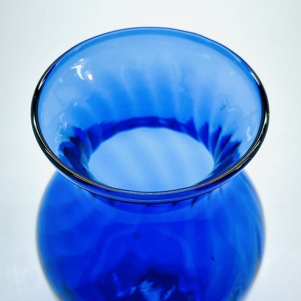 Vintage Indiana Glass Cobalt Blue Flower Vase Swirled Diamond 3D Effect Ohio USA - Picture 3 of 12